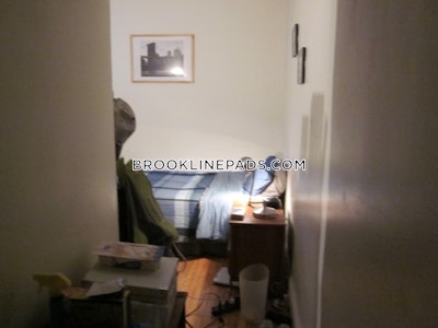 Brookline 4 Beds 2 Baths  Boston University - $6,700 No Fee
