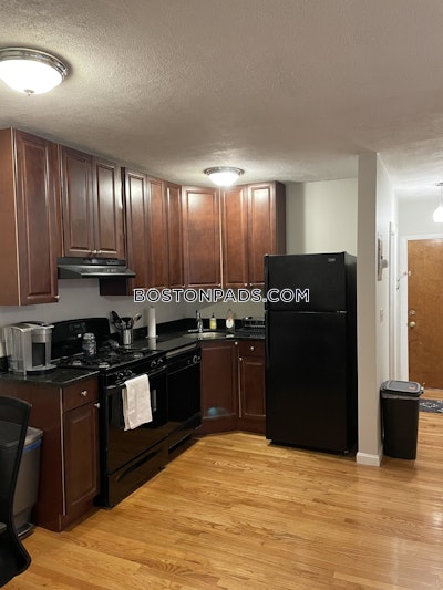 North End Large 2 Bed on Endicott St. in North End  Boston - $3,400