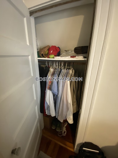 Somerville 5 Bed 2 Bath SOMERVILLE  Tufts - $7,000 No Fee