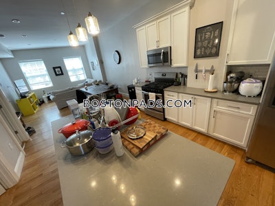 East Boston 3 Bed 2 Bath BOSTON Boston - $4,400 No Fee