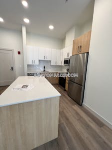 Newton BRAND NEW 2 Bed 2 bath available NOW in Newton!!   Newtonville - $4,208