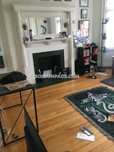 Allston/brighton Border 3 Beds 1 Bath Boston - $3,600 No Fee
