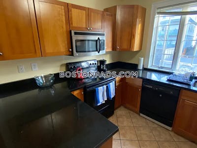 Somerville 5 Beds 2 Baths  Spring Hill - $5,500 No Fee